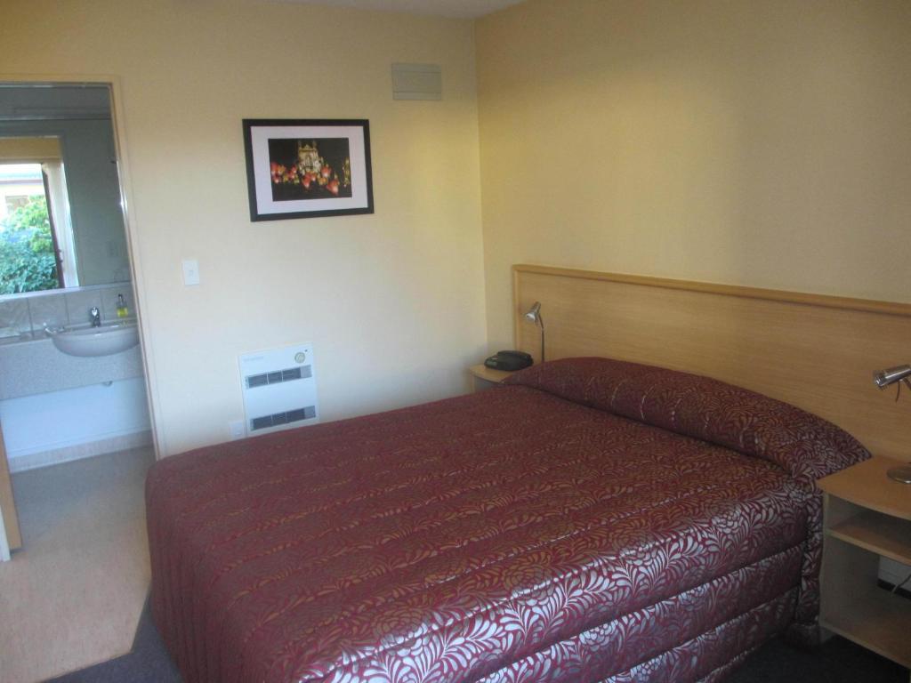 Alhambra Oaks Motor Lodge Данідін Номер фото